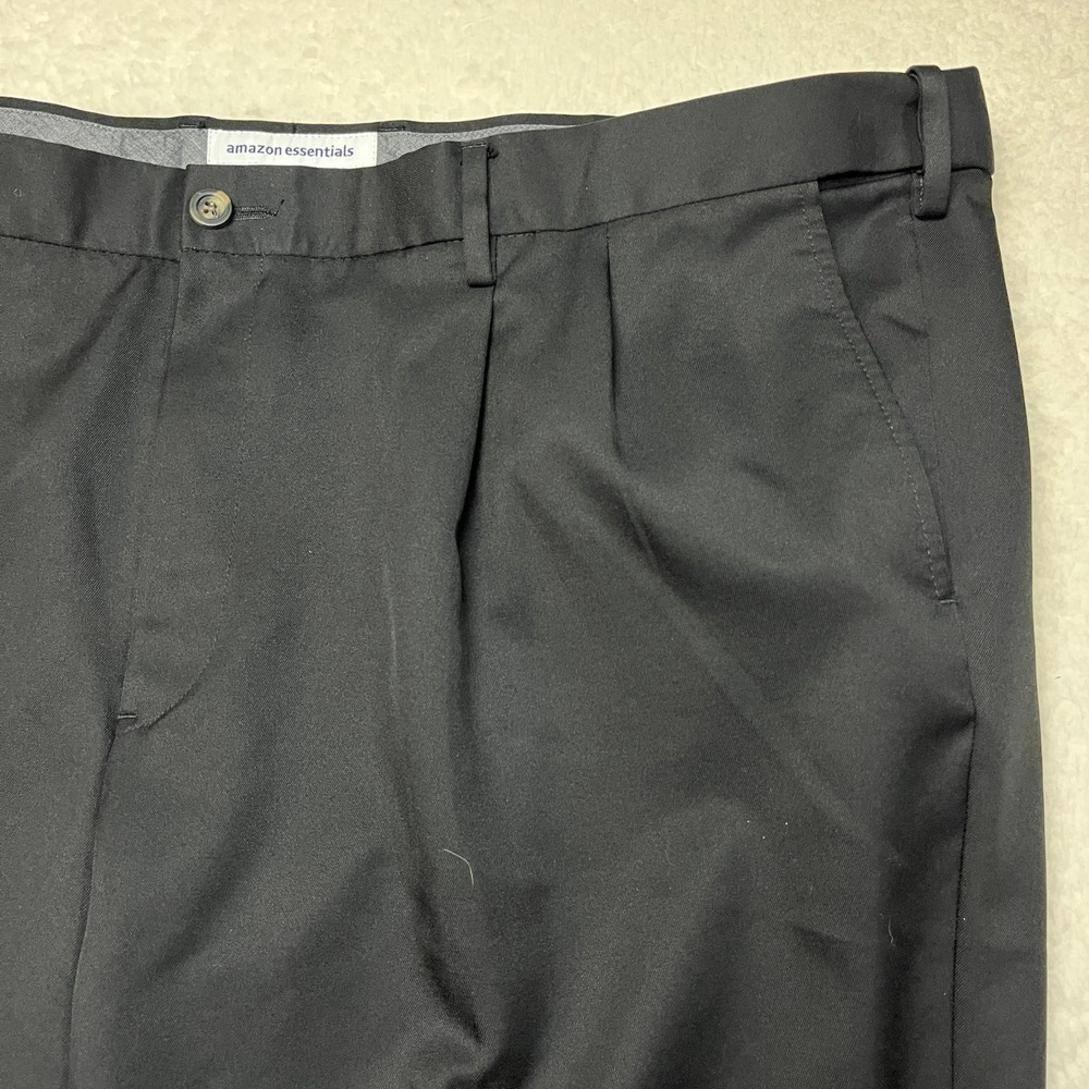 Amazon Essentials Dress Pants Mens 50x30 Black Pleated Front Classic Fit Trouser